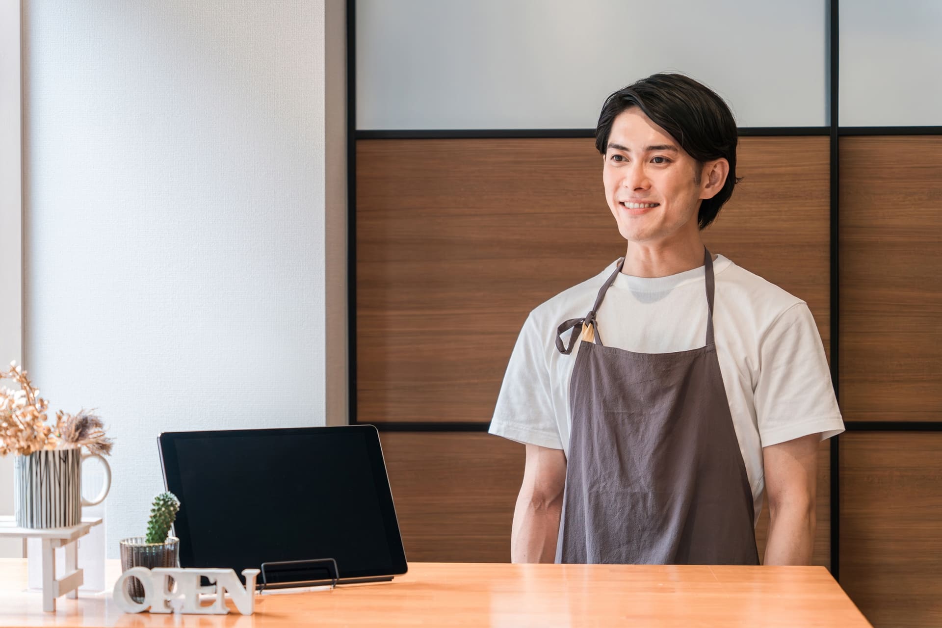 オムニチャネルの実店舗とECの連携！効果的な顧客維持のポイント